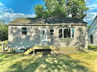 106 9th Ave, Brookings, SD 57006