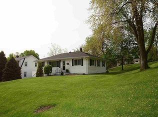 8517 Burt St, Omaha, NE 68114