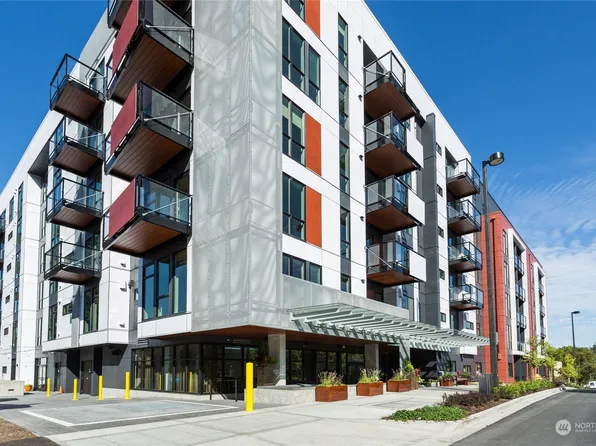 1085 103rd Avenue NE #403, Bellevue, WA 98004