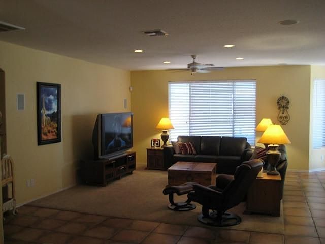 2nd image of 2424 W Park St