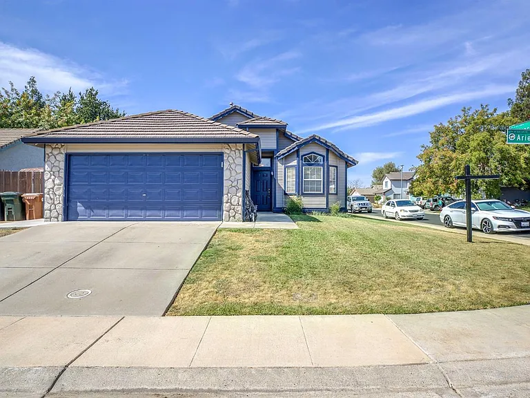 9326 Ariel Way — Photo 1