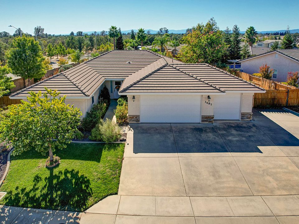 1st image of 3487 Incline Way