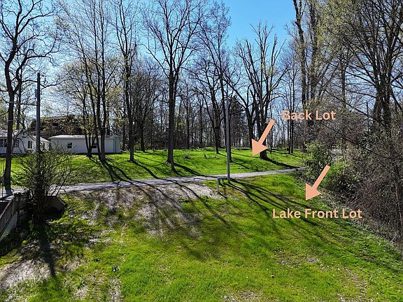 4th image of East Ct