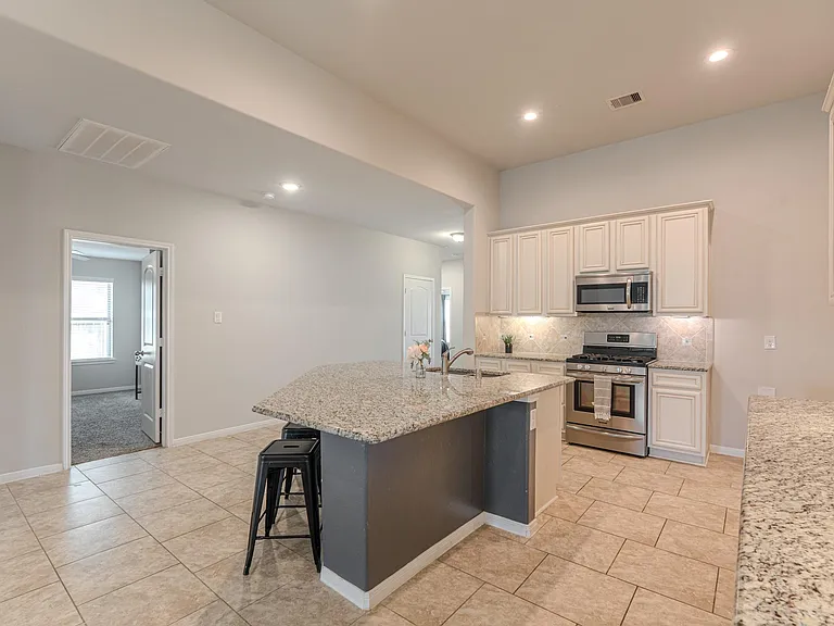 14207 Irvine Ranch Trl — Photo 8