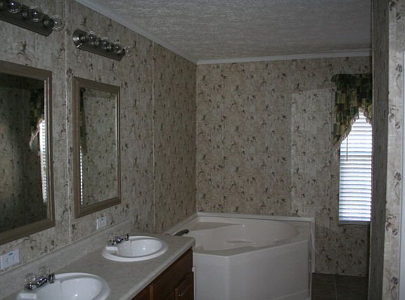 5th image of 5086 Old Magnolia Ln