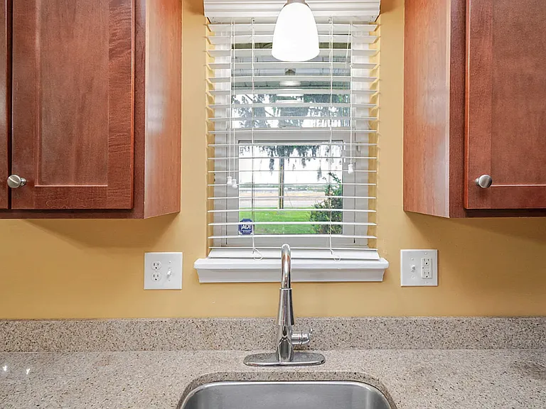 6113 Scotmar Dr — Photo 9