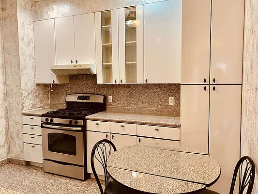 Rented by Signature Spaces NYC Corp | media 2