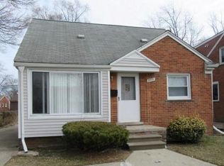 373 Sherbourne St, Inkster, MI 48141