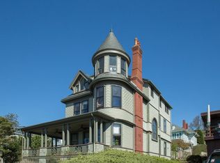 322 Humphrey St, Swampscott, MA 01907
