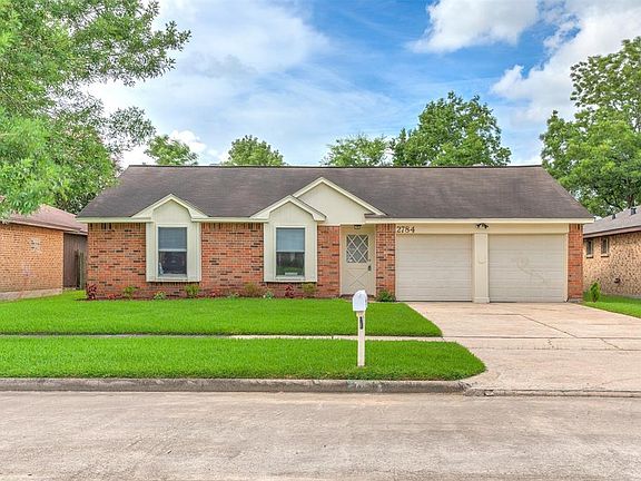 3rd image of 2784 Tallowood Dr