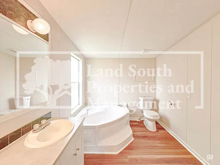3230 J And J Manor Rd — Photo 15