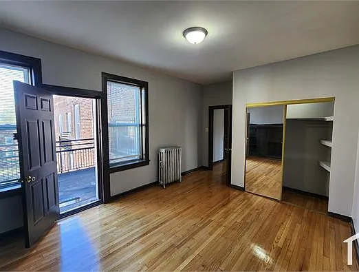 2 bed, $1,860 — Photo 2