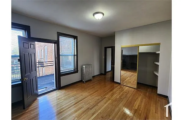Building Photo - 6214 S Eberhart Ave