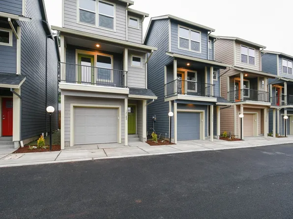 13174 NE Glisan St, Portland, OR 97230