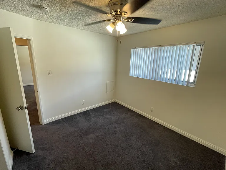 Kahlua Apartments — Photo 29