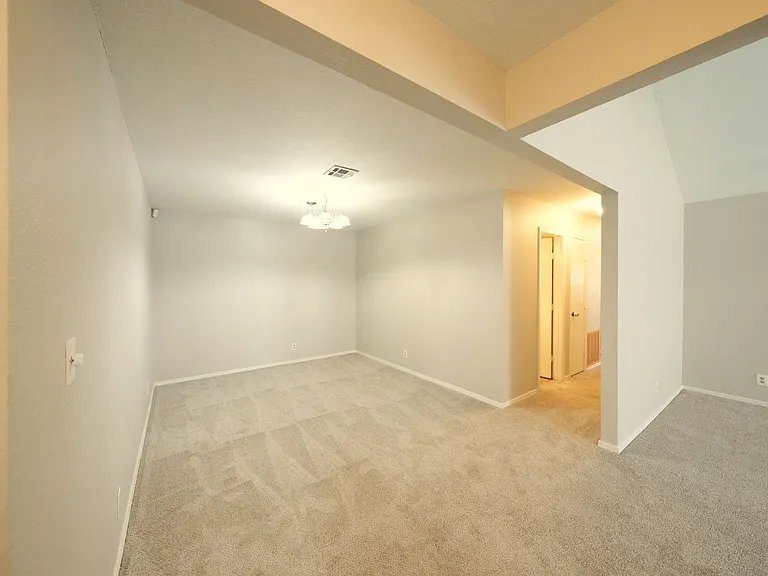 6327 S 90th East Ave — Photo 11