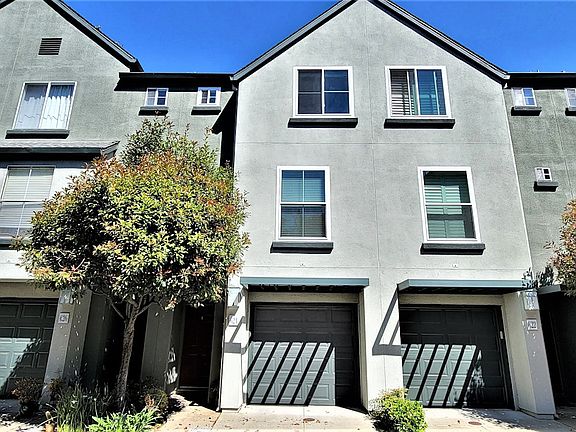 2nd image of 624 Atherton Pl