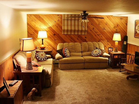 4th image of 284 Lark Ln