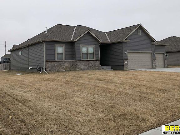 2nd image of 13811 S 50th St