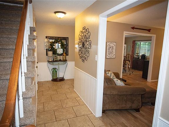 3rd image of 509 Jean Marie Dr
