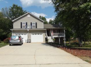 105 Cedars Glen Way, Villa Rica, GA 30180