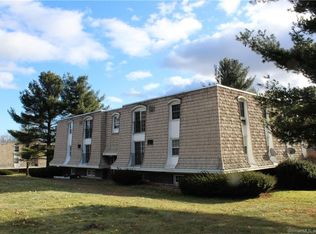1206 Middle Tpke W APT C1, Manchester, CT 06040