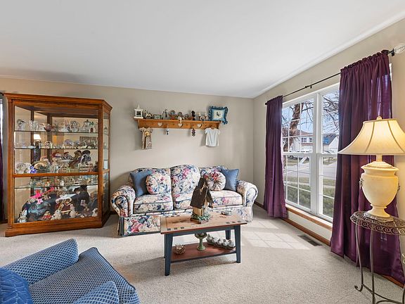 4th image of 177 Fairfield Dr