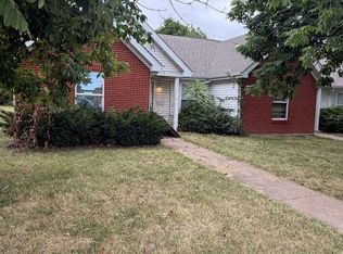 3745 Garfield Ave, Saint Louis, MO 63113