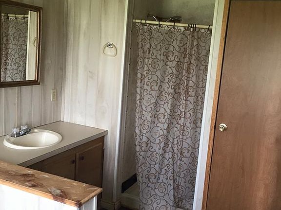 5th image of 110 Shelbie Ln
