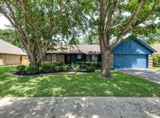 208 Cindy St S, Keller, TX 76248
