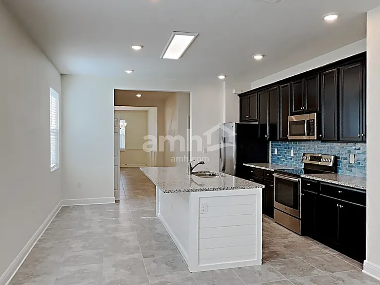 8630 Firefly Pl — Photo 3