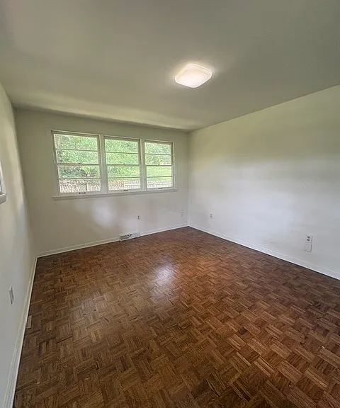 2406 Browns Mill Rd — Photo 17