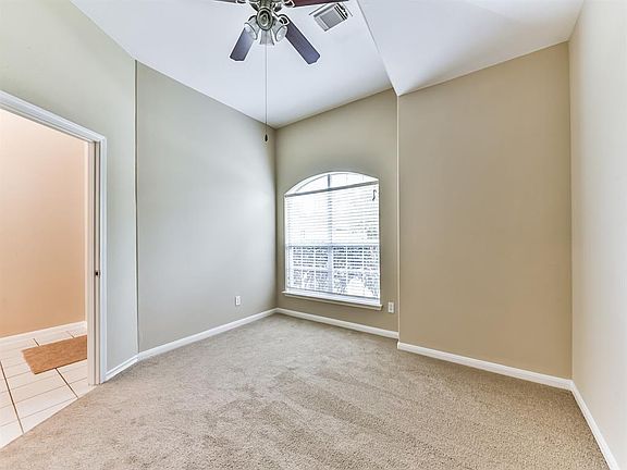 4th image of 21019 Kirkland Woods Dr