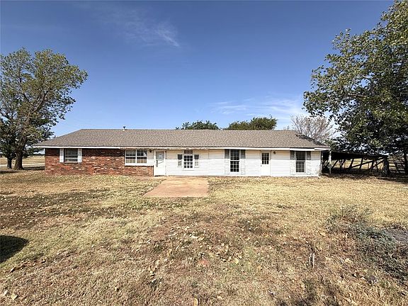 2nd image of 1686 County Road 1264 Rd