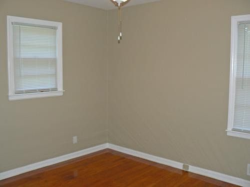 5th image of 8405 E 71st Ter