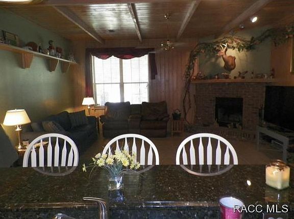 5th image of 3240 W Daffodil Dr