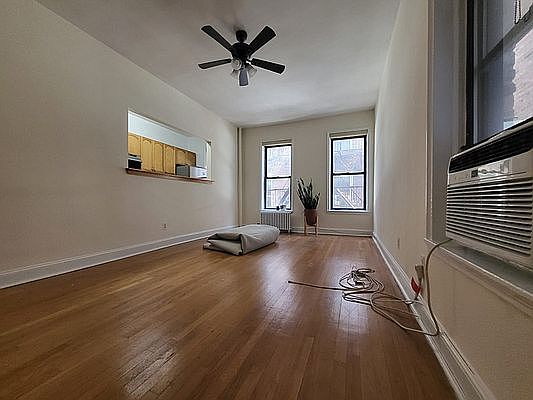 1st image of 425 W Bay #3C