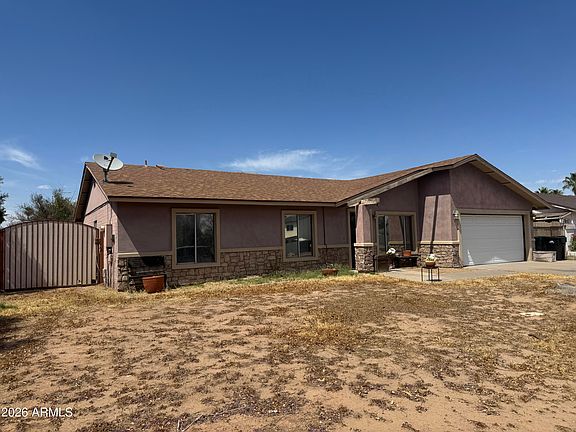 3rd image of 1068 W Medina Avenue