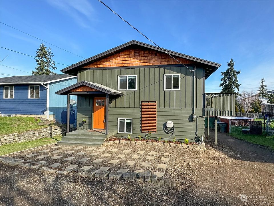 1st image of 621 Lopez Avenue