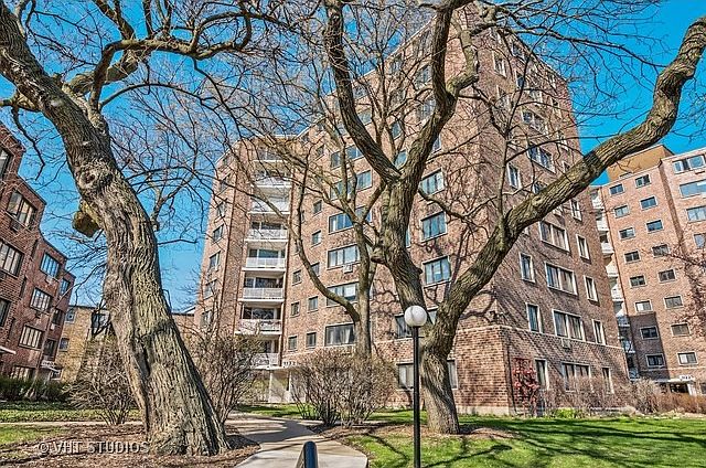 1st image of 1132 W Lunt Ave APT 5C