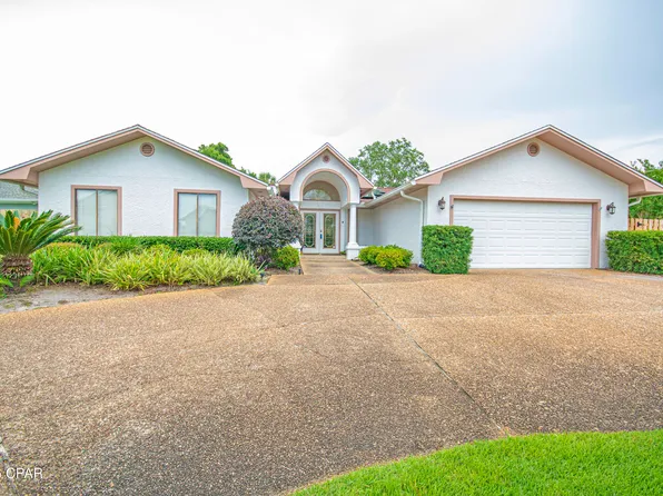 390 Wahoo Rd, Panama City Beach, FL 32408
