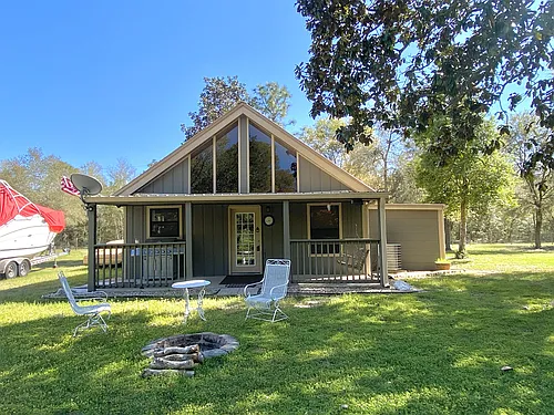 4069 Christopher Ln Photo 1