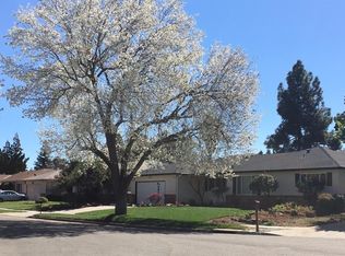3261 W Roberts Ave, Fresno, CA