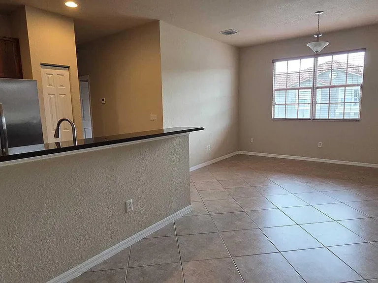 9065 Plymouth Pl — Photo 8