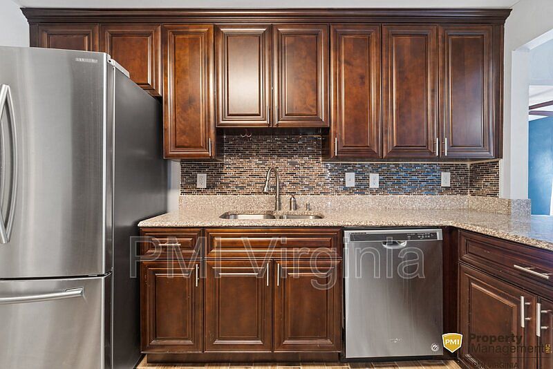 1st image of 4865 Norvella Ave