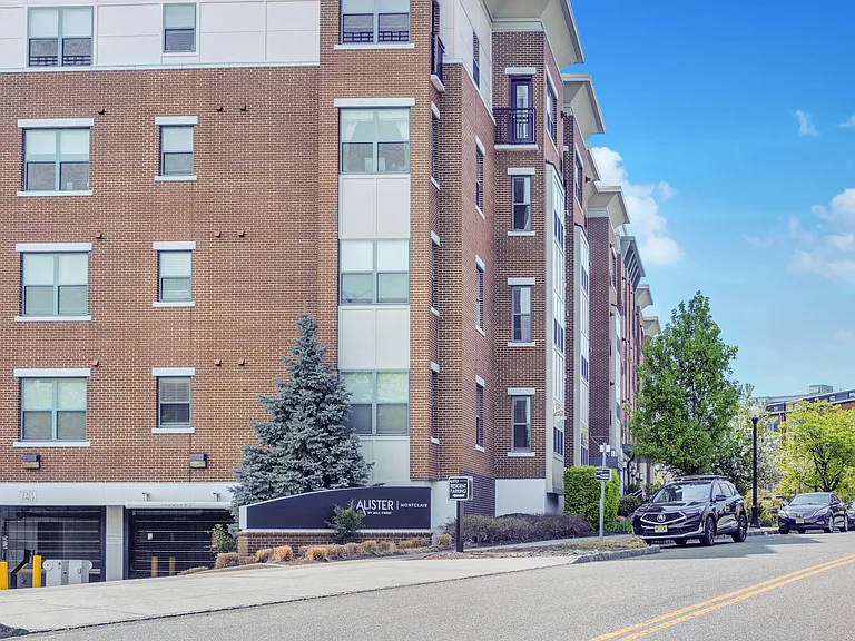 The thoughtfully redesigned community in Montclair, New Jersey, Alister Montclair