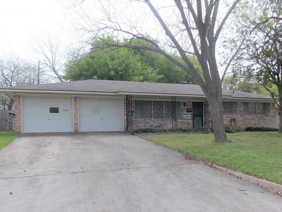 2nd image of 2201 S 55th St