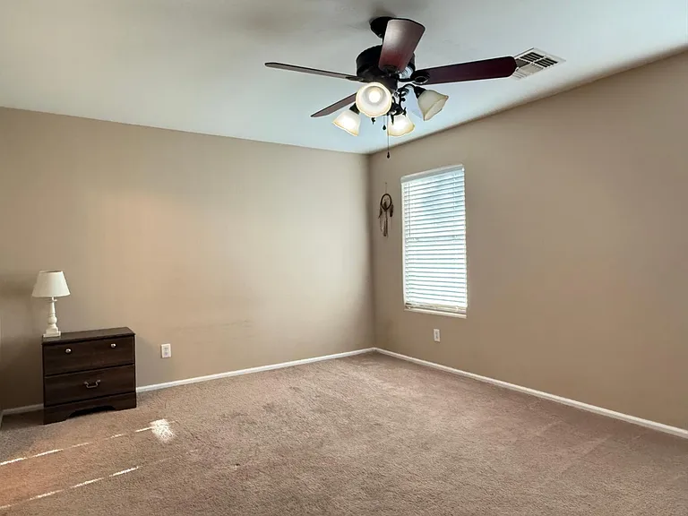 4533 S 236th Dr — Photo 8