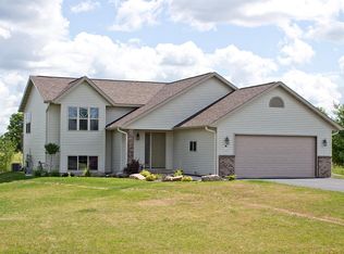 2280 Windmill Ln, Kronenwetter, WI 54455