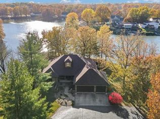 27 Kevin Dr, Brighton, IL 62012